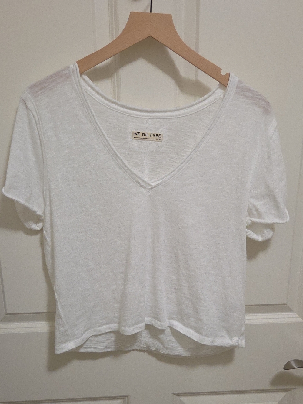 Free People White V-Neck Short Sleeve Tee